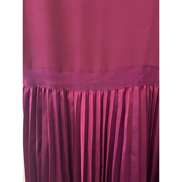 NWOT Banana Republic Burgundy Dress Size 10 - Picture 4 of 6